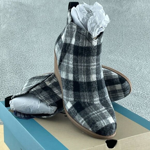 TOMS Women's Clare Wedge Boot, Black/Grey Plaid, 8 NWB S161 - Picture 2 of 8